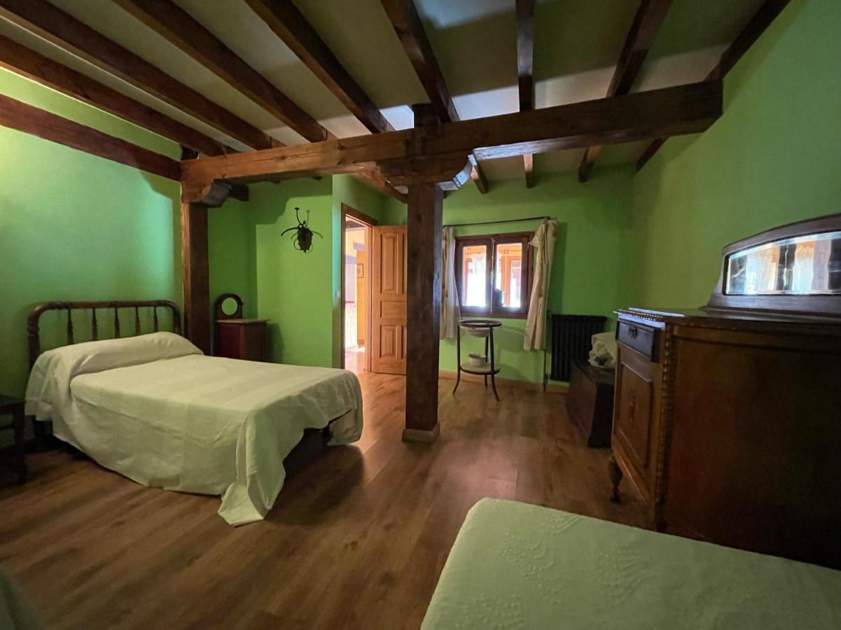 La Indefinida Villa Toranzo Buitenkant foto